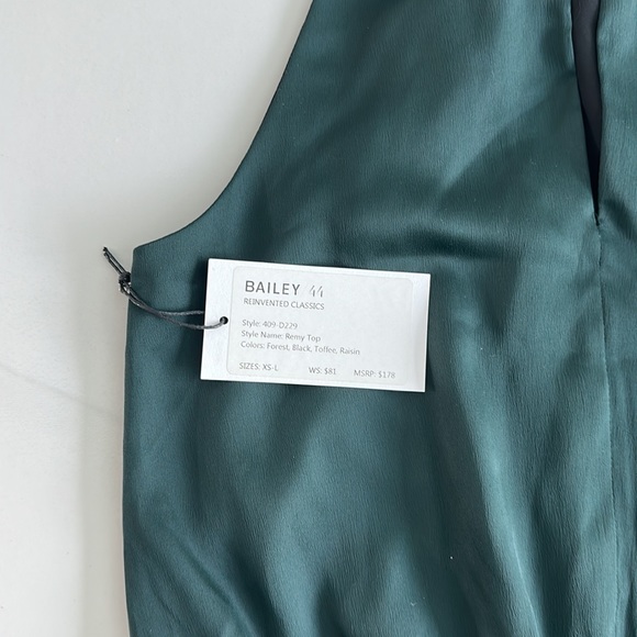 Top - Picture 3 of 5